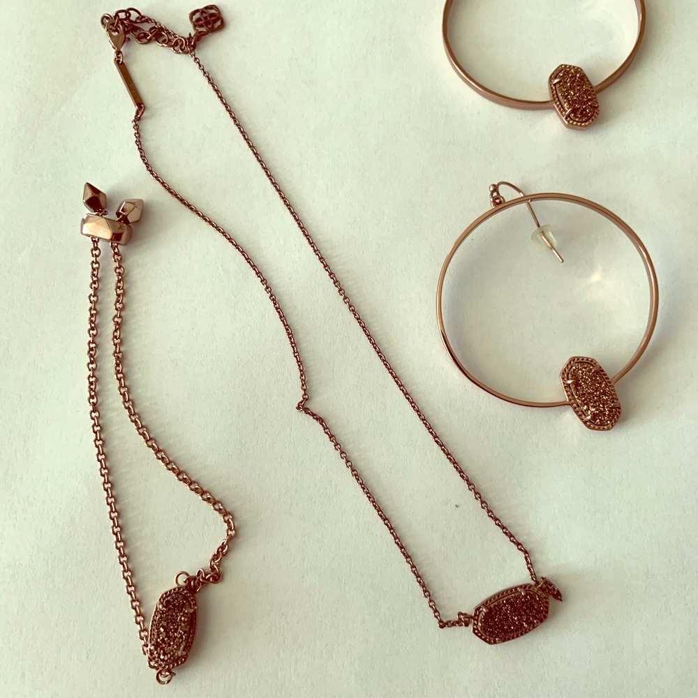 Earrings necklace and bracelet